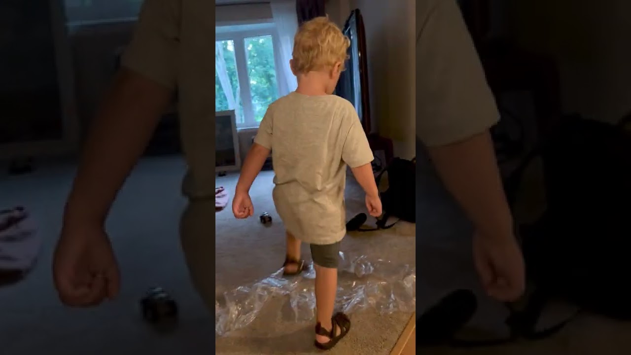 Popping BIG bubble wrap!!!!!!