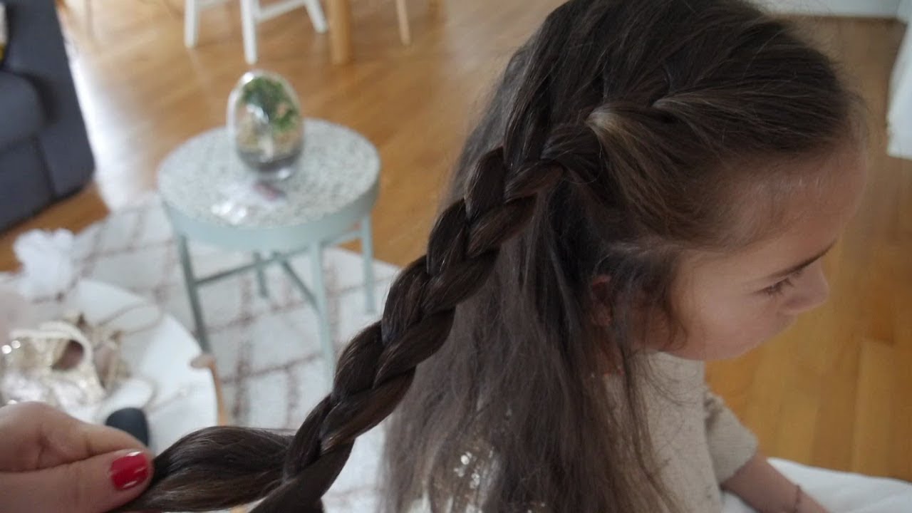 Coiffure mariage petite fille