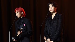 Mark Tuan, BamBam & Youngjae receiving the 'Global Producer' Award at The 33rd Seoul Music Awards