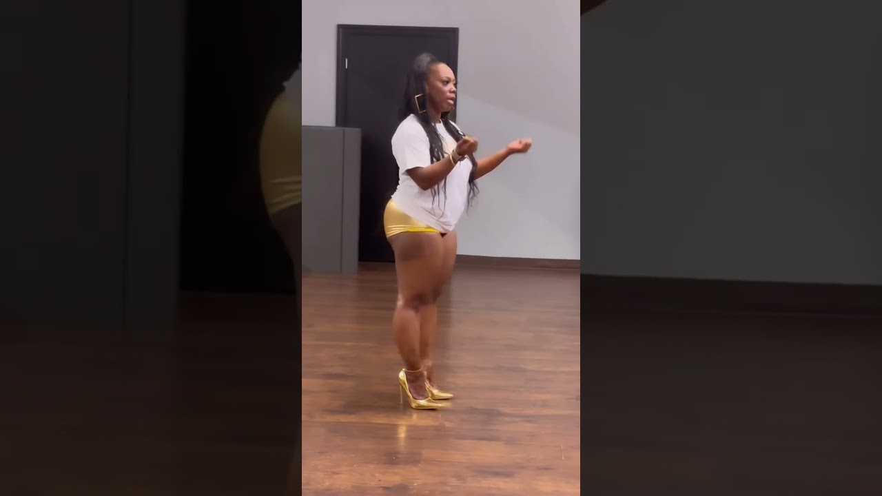 How Can I Walk in Heels Without Wobbling Ankles