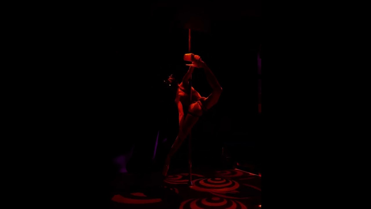 Pole dance in Cannes