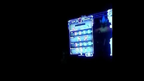 How to duplicate weapons in dungeon defenders Xbox 360