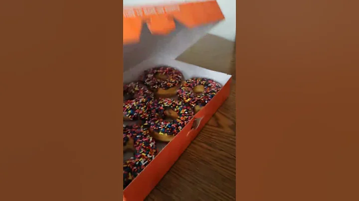 DONUT WORLD !!