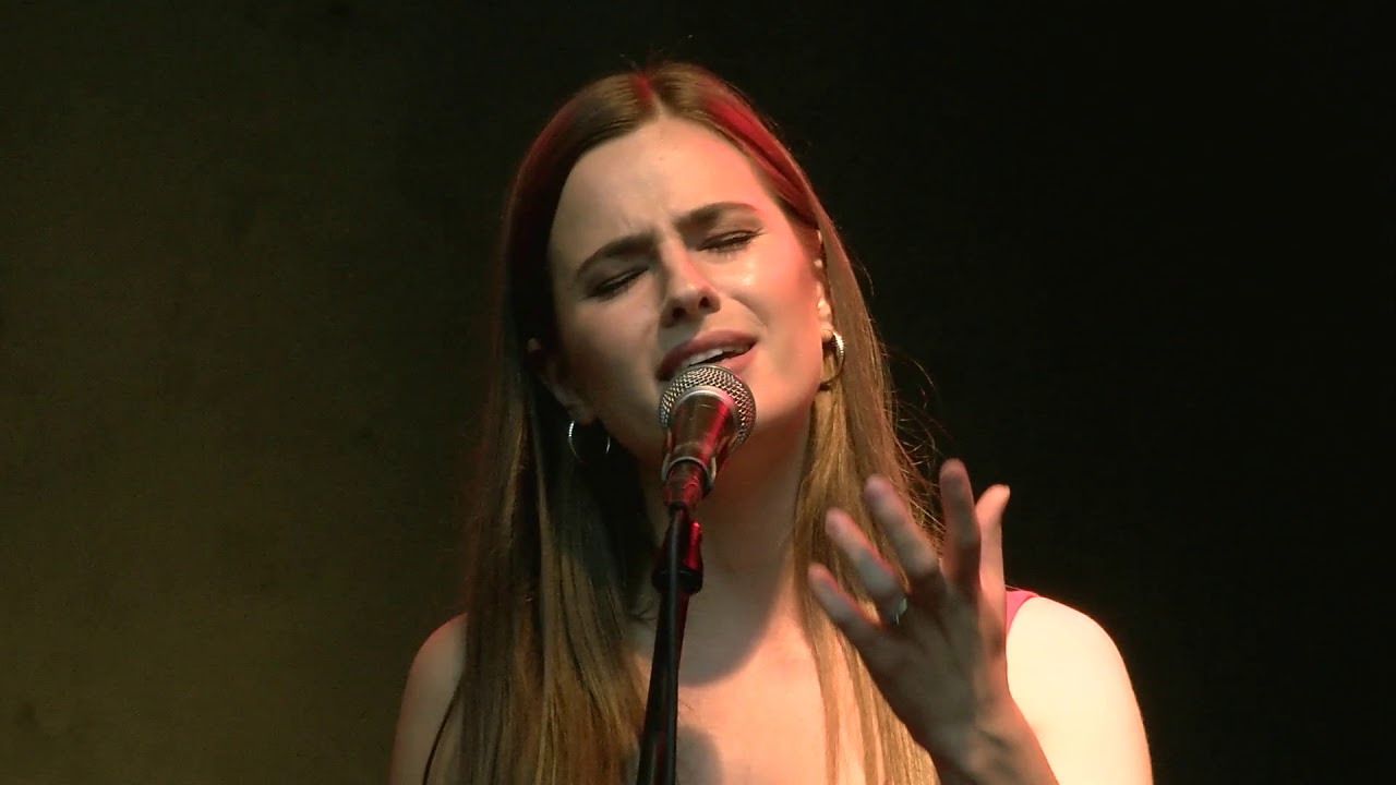 Eduardo Gimenez // Vuelvo al sur (Astor Piazzolla) LIVE at Vasaros Terasa.