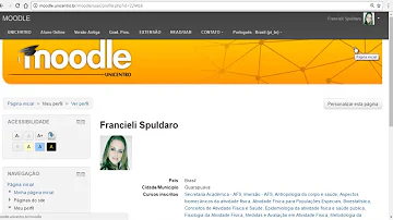 Como faço para entrar no Moodle?