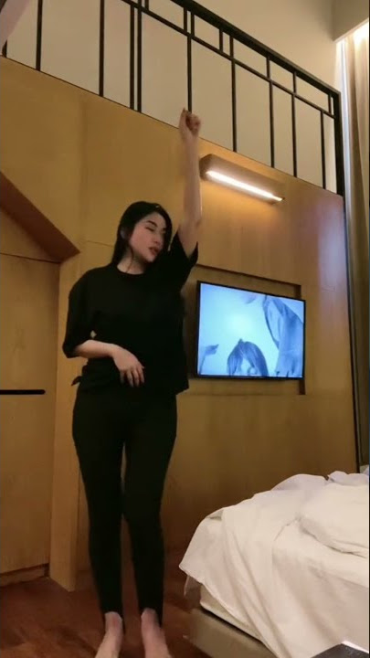 Pamela Safitriduo Serigala Joget Di Kamar