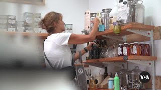 Refill stores tackling problem of single-use plastic packaging | VOA News