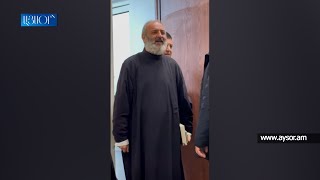«Մահ-պատերազմի օրհաս է, ազատություն սիրողը թող գա». Աղբյուր Սերոբի երգը՝ Բագրատ Սրբազանի կատարմամբ