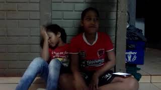 Minha Irmã Reagindo Os Funks Leves Parte 1