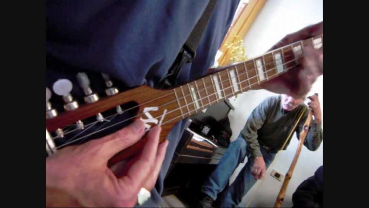 Cleo's Back (Electric Ukulele) YouTube