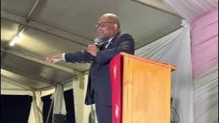 Download lagu Dr SD Gumbi May 2022