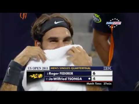 federer-smiles-crazy-dance---us-open-2011