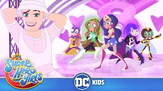 DC Super Hero Girls em Português 🇧🇷 | 'Save You With My Love'! 🎶 | @DCKidsBrasil