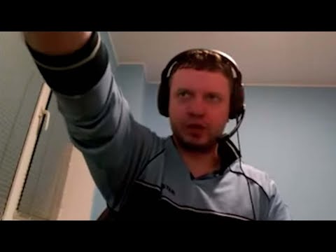ПАПИЧ ПОКАЗЫВАЕТ РАССТОЯНИЕ ДО МОНИТОРА