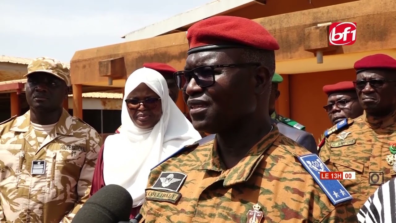 La hiérarchie militaire et les membres du gouvernement au chevet des soldats blessés