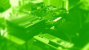 Akai MPC 2000xl & Ensoniq EPS-16 Plus “The Making Of The Green Room Beat” ©️2019