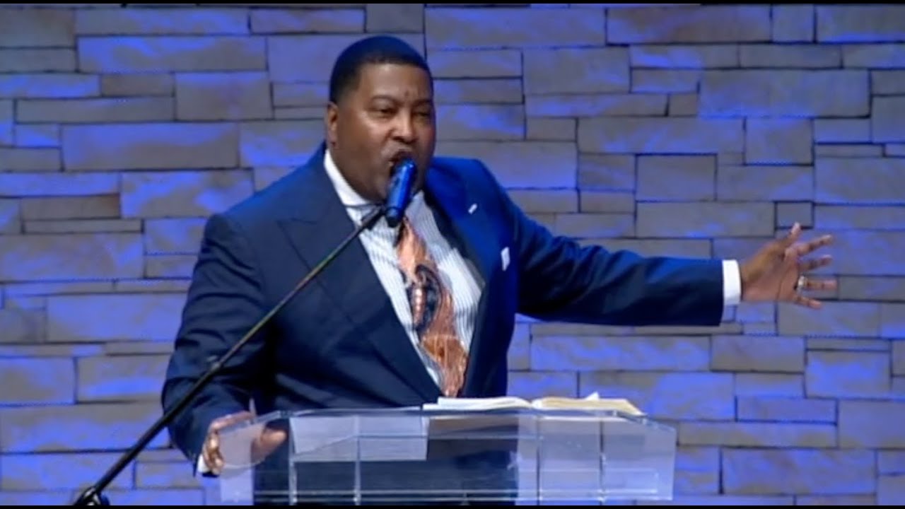 Dr. E. Dewey Smith, Jr. - THE MINISTRY OF A MISFIT (E.K. Bailey Conference)