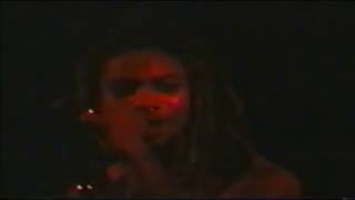 Sevendust Live - Bitch 1998