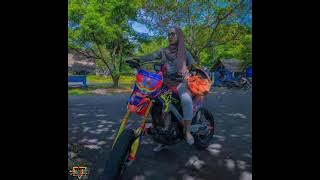 Story WA 30 detik cewek KLX keren