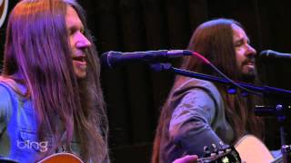 Blackberry Smoke - One Horse Town (Live in the Bing Lounge) chords