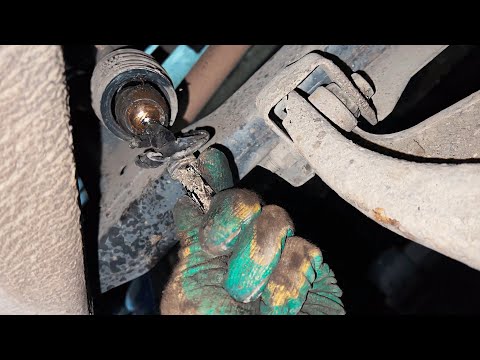 Видео: Жесть на СТО. Будни в гараже #67. Рено Логан 5 лет не видел ремонта