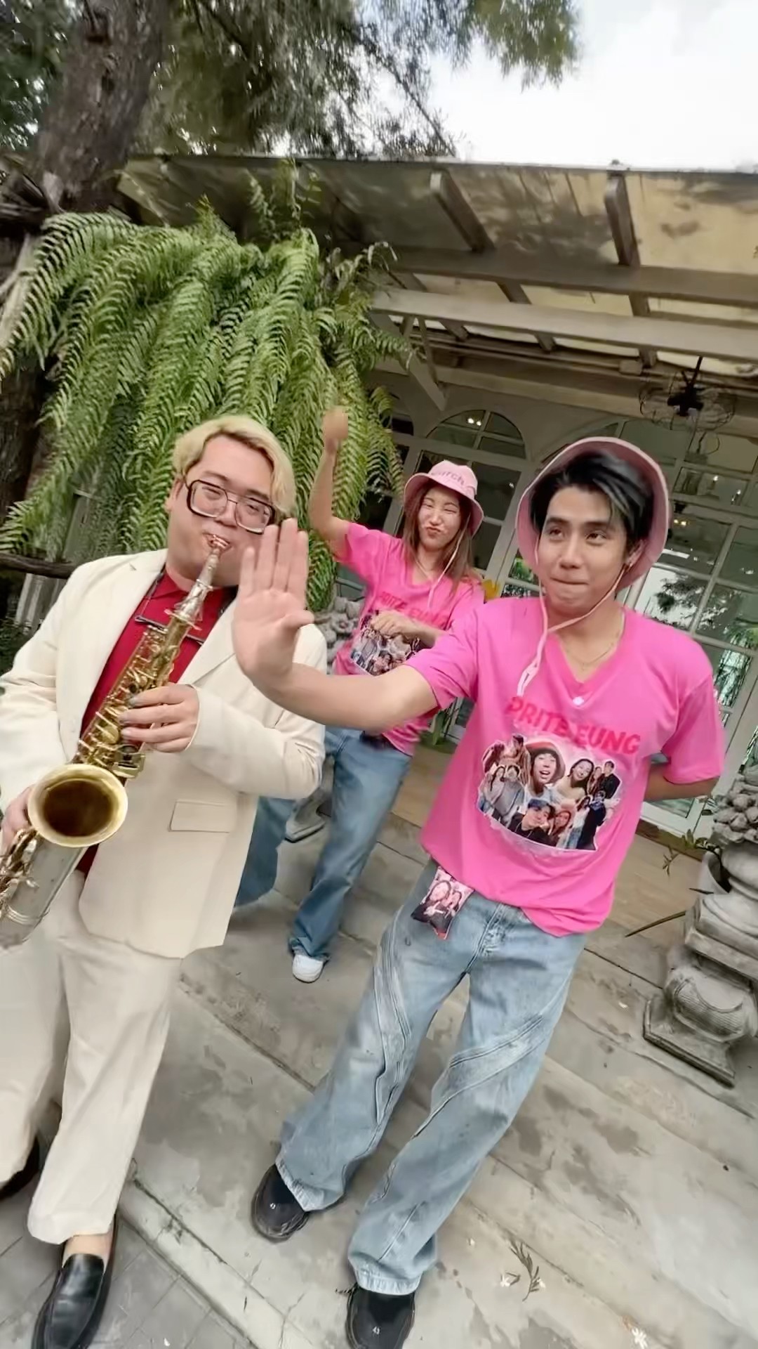 สวัสดีค้าบ (Saxophone Version) ?????