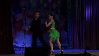 Концерт В Честь Дня Хнурэ 2017 Танец С Зелёным Платьем