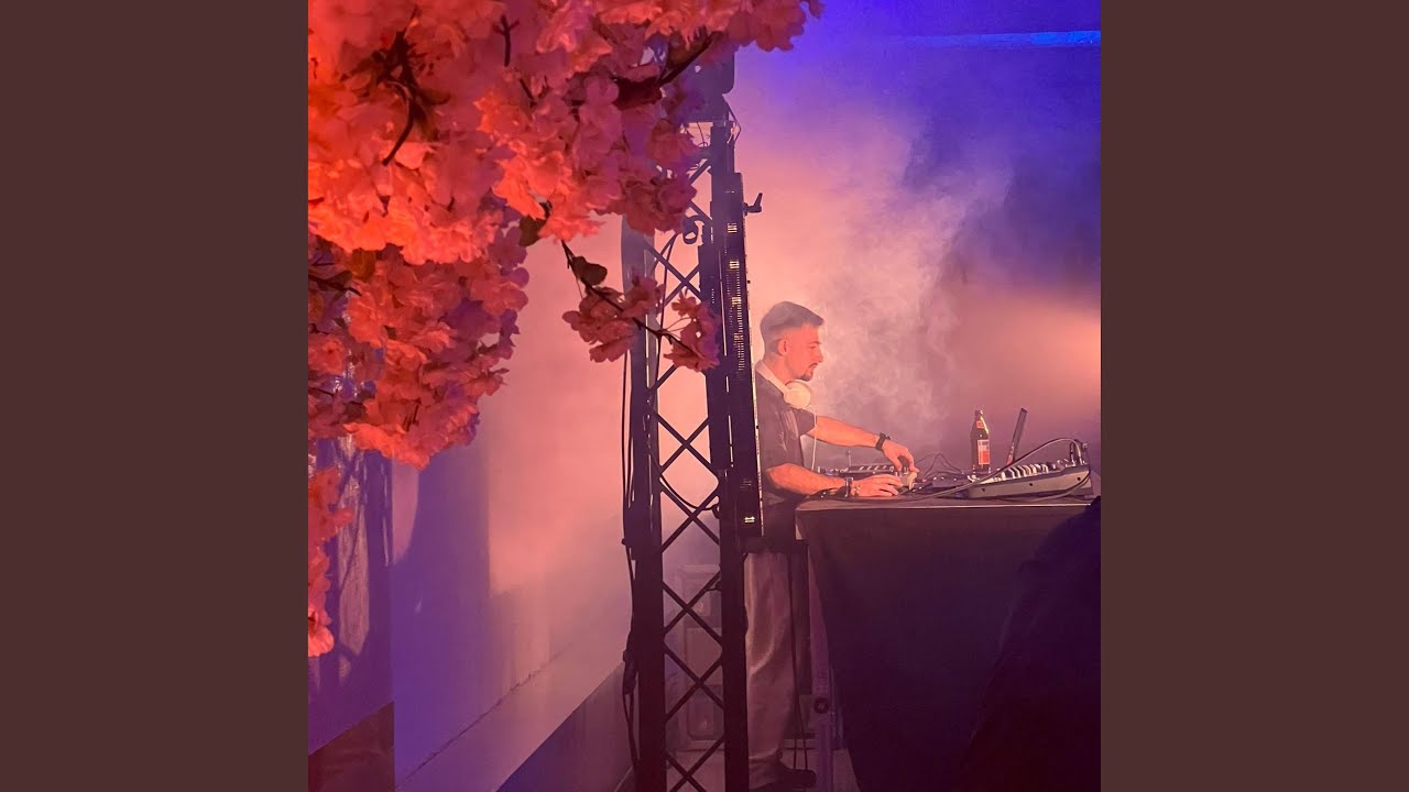 Abothroff adlı videoyu YouTube'da izle Abothroff adlı videoyu YouTube'da izle