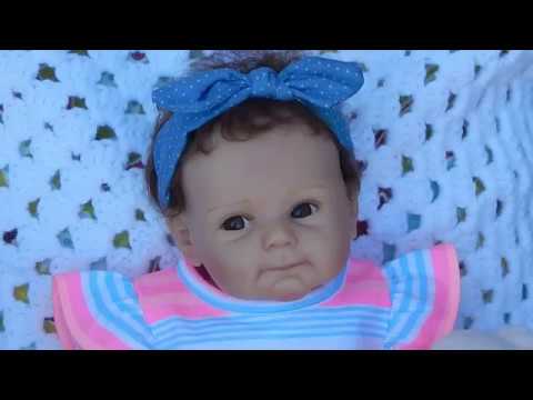 Name Reveal & OOTD for my New Ashton Drake Baby Doll - YouTube