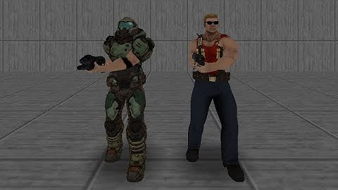 Doom vs Duke Nukem - Weapons Demo in Mirror-Water level