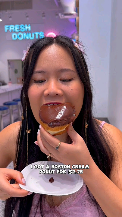 Rating donut from cheap to expensive in NYC 🇺🇸