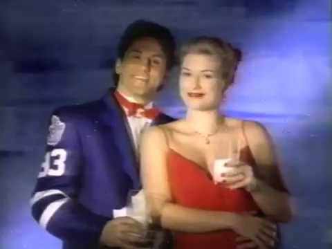 Doug Gilmour milk commercial from the 90's