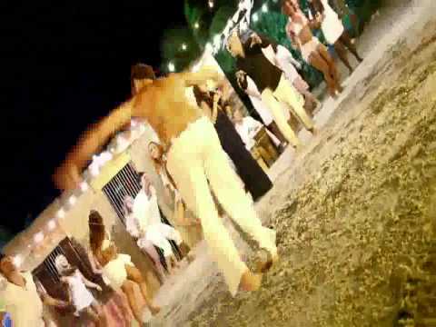 Norka Ft El Cata – Milagro. Featuring Capoeira with Ruben Vagalume & Marco Ramirez.