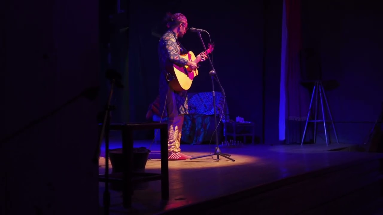 Stories in song - London to Lilongwe