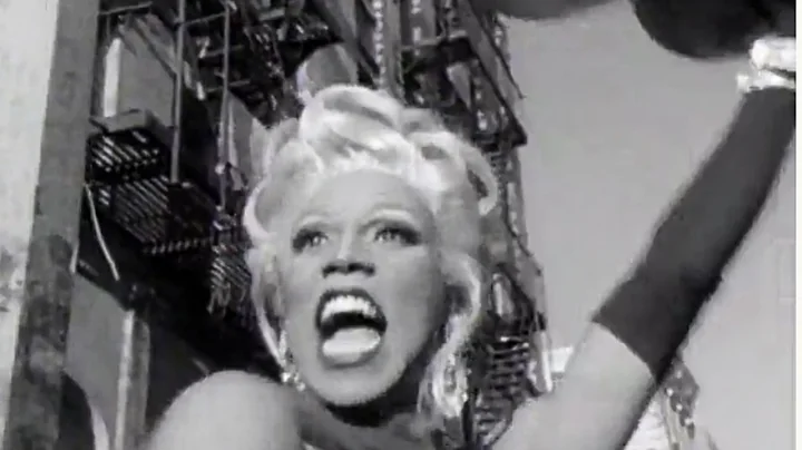 RuPaul - Supermodel (You Better Work) [Official Mu...