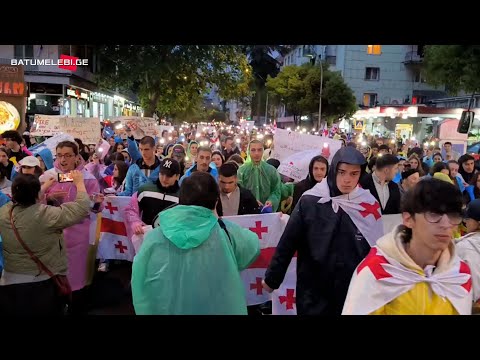 „არა რუსულ ხელისუფლებას, ოლიგარქების ჭკუაზე ვივლით?“ - არა. საპროტესტო აქცია ბათუმში