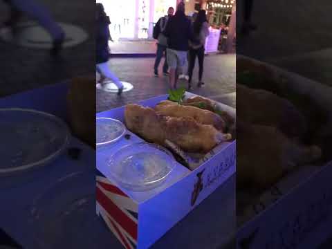 Video: Gordon Ramsay Fish & Patatas fritas en The LINQ Las Vegas