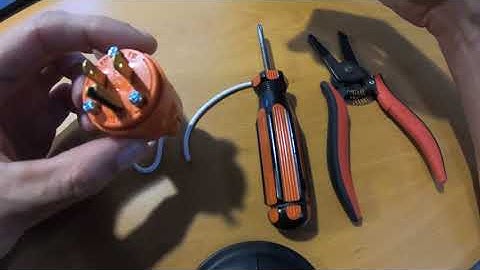 How to: Make a Generator Bonding Plug for your RV Surge Protector |#5