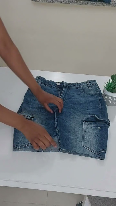 #how i turned old jeans👖 into a mini skirt✨ #diy #shorts  #sewing