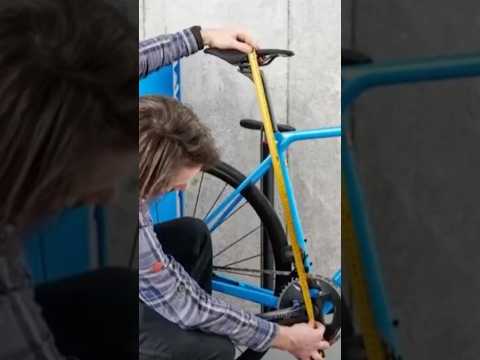 An easy way to get the right saddle height. #cycling #roadcycling #shorts