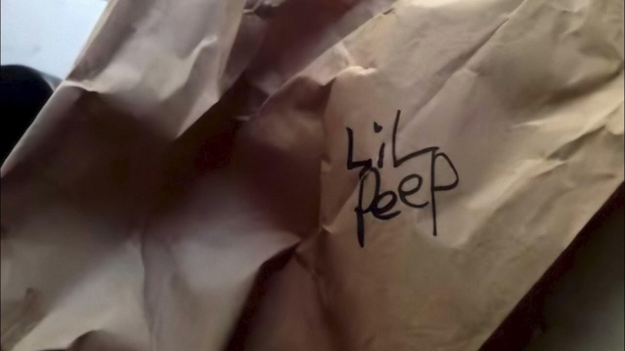 Lil Peep - feelz (Official Audio) Lil Peep - feelz (Official Audio)