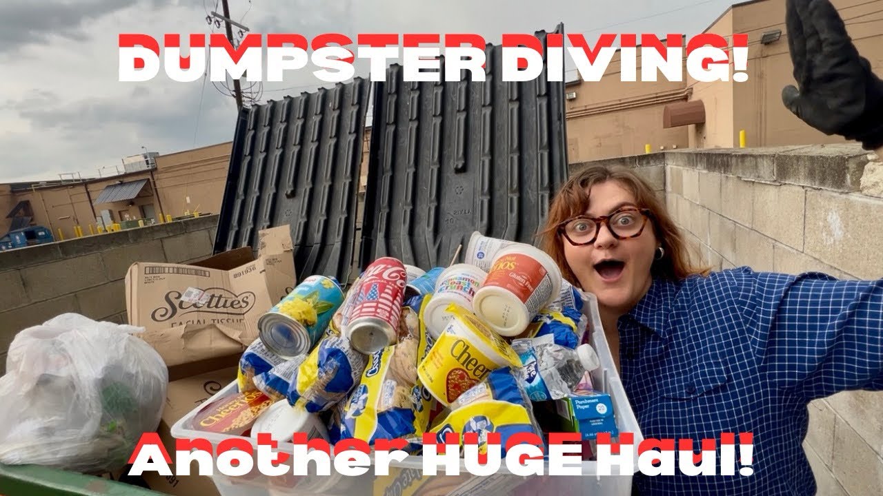 Another HUGE Haul Found Dumpster Diving!