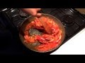 Как вкусно пожарить яйца . Яичница с помидорами и колбасой. Лучший способ Что приготовить на завтрак