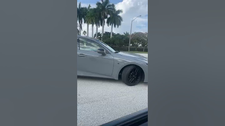 Hellcat vs Lexus IS 500 F SPORT Performance