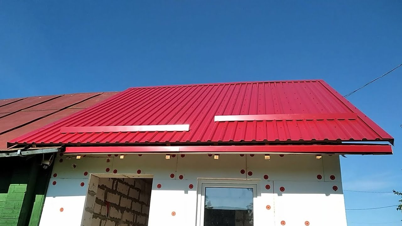 Ремонт на даче. Строим крышу из металлопрофиля и перекрытие .