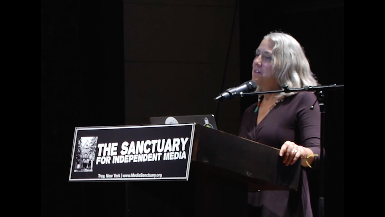 Kahstoserakwathe Paulette Moore Indigenous Lens on Media Making