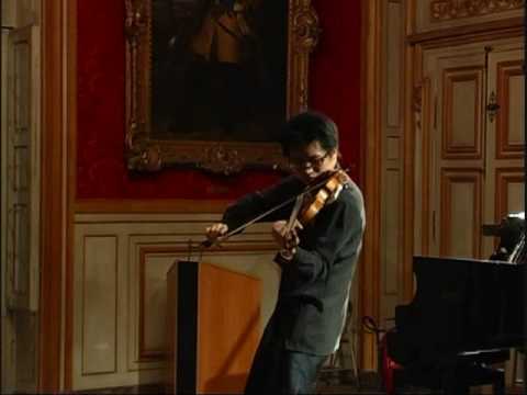 Dan Zhu plays Bach Chaccone