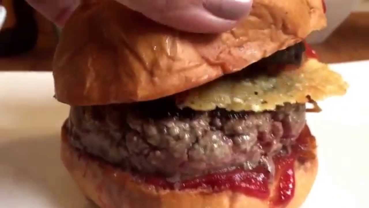 Best burger in California! Umami Burger !!