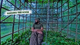 Я построил подвесной дом для выживания на дереве в дикой природе, стрейч-пленка и зеленая крыша