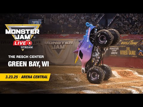 MONSTER JAM: GREEN BAY, WI - 4